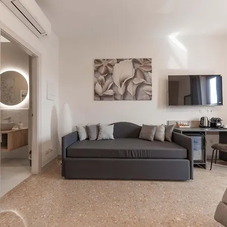 Auntieshouseroma Rome