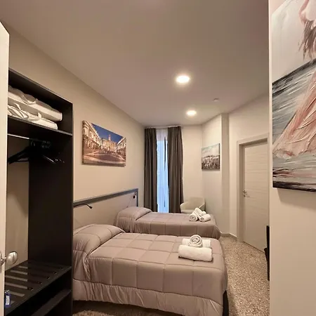 Auntieshouseroma 4* רומא